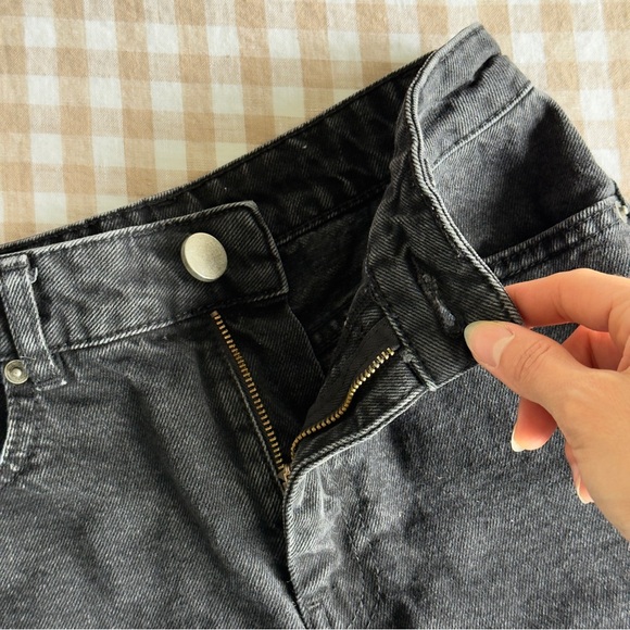 ASOS High Waisted Denim Shorts - Picture 6 of 7